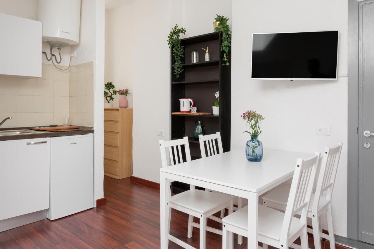 מילאנו 1 Bedroom Apt - Duomo 4 מראה חיצוני תמונה